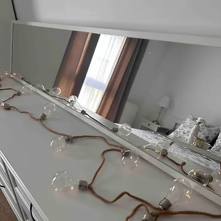 Cozy Situe A 10 Min De Aeroport De Roissy Cdg Situe A 1 Min A Pied De La Gare Rer Direction Paris Centre 20min 아파트 *